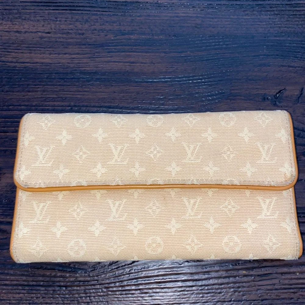 Louis Vuitton Trifold Monogram Long Wallet - Picture 1 of 14